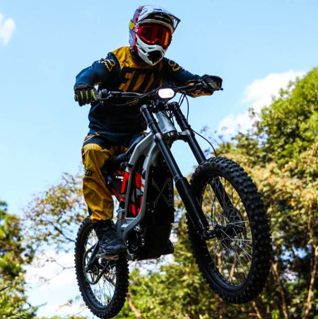 Surron Light Bee X Electric Off-Road Bike - Fast & Reliable