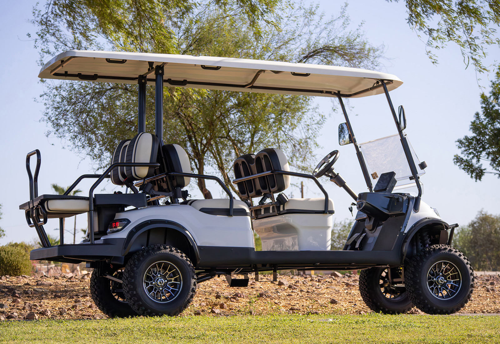 Arabian Cart i60L 6 Seater Luxury Golf Cart Electric Vehicle with Air Purifier Ready Cabin and Lithium Battery