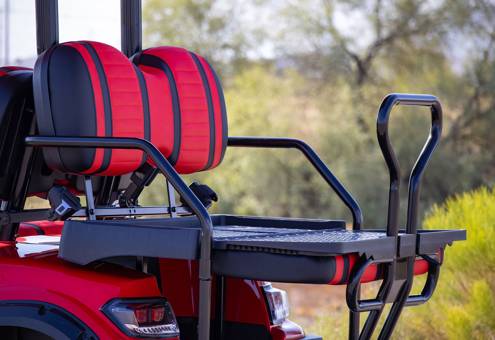 Arabian Cart i40L 4 Seater Electric Golf Cart with Lithium Battery and High Ground Clearance